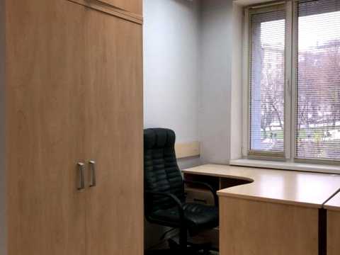 комерційна за адресою Бастіонна вул., 2/1
