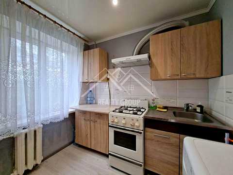 квартира за адресою Соборності вул. (Косіора), 93