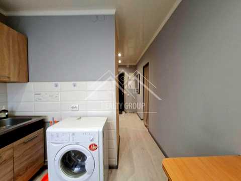 квартира за адресою Соборності вул. (Косіора), 93