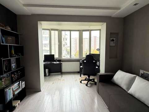 квартира за адресою Варшавська вул., 136