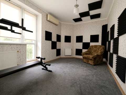 квартира за адресою Центральна вул., 7