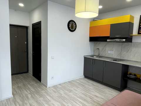 квартира за адресою Салютна вул., 2к2