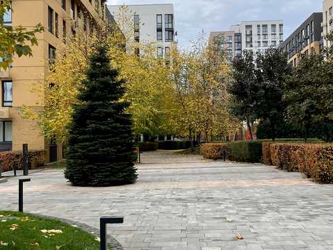 квартира за адресою Салютна вул., 2к2