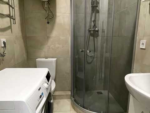 квартира за адресою Салютна вул., 2к2
