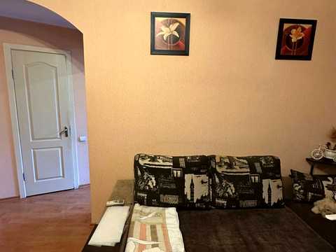 квартира по адресу Сталеваров ул., 18