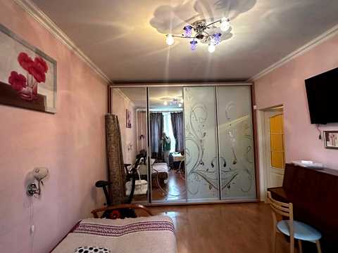 квартира по адресу Сталеваров ул., 18