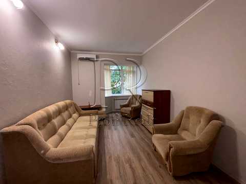 квартира за адресою Зелена вул., 25