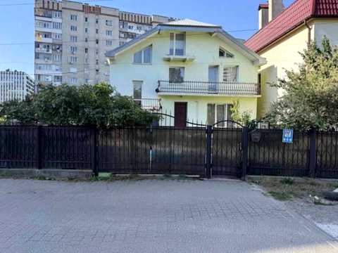 будинок за адресою Львів, Шполянська вул., 11
