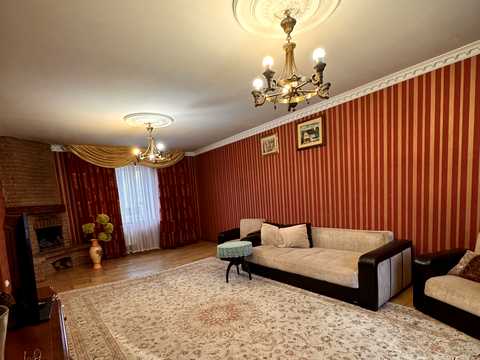 будинок за адресою с. Іванковичі, Соборна вул.