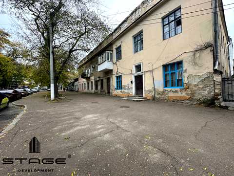комерційна за адресою Одеса, Кінна вул., 18