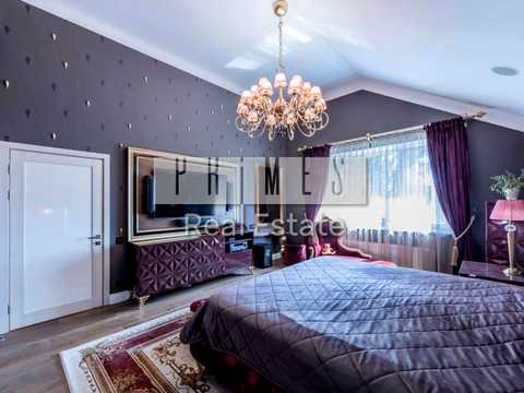 будинок за адресою с. Підгірці, Київська вул.