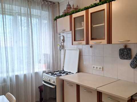 квартира за адресою Лабораторний пров., 4
