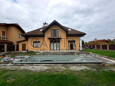 дом по адресу с. Стоянка, вул. Лесі Українки