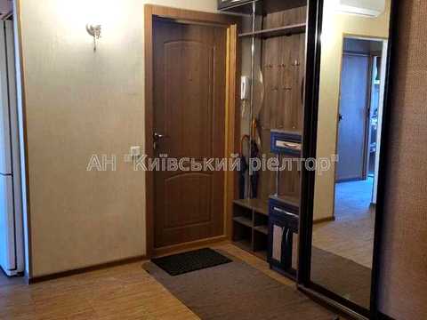 квартира по адресу Киев, Печенежская ул., 4