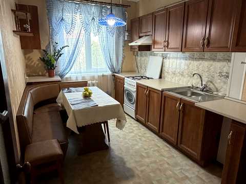 квартира за адресою Полтава, Боровиковського бульв., 9