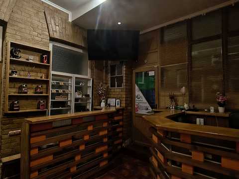 комерційна за адресою Михайлівська вул., 24-Б