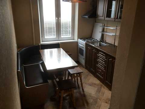квартира по адресу Озёрная ул., 28