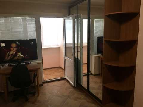 квартира по адресу Озёрная ул., 28