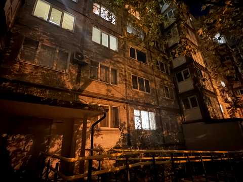 квартира за адресою Привокзальна вул., 8