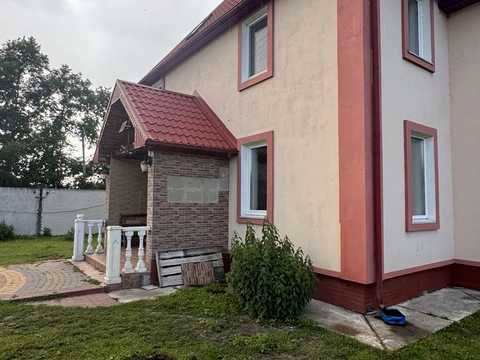 комерційна за адресою Кудрявцева, 1