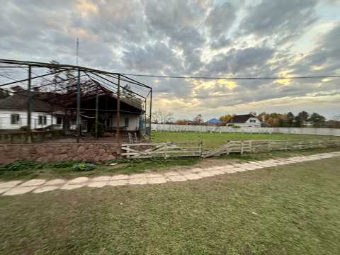 комерційна за адресою Кудрявцева, 1