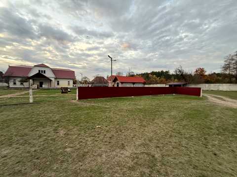 комерційна за адресою Кудрявцева, 1