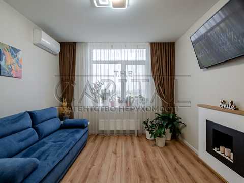 квартира за адресою Юнацька вул., 1
