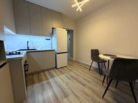 квартира за адресою Соборна вул., 126/10