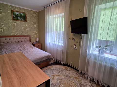дом по адресу Василия Быкова ул. (Волгоградська)