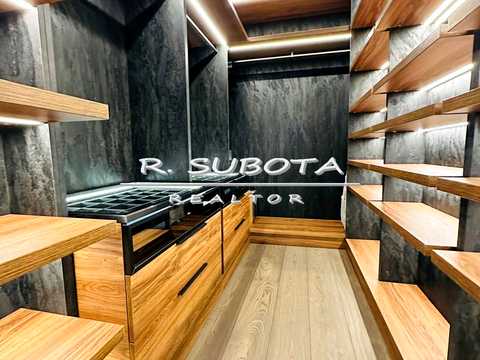 квартира за адресою Воскресенська вул. (Леніна), 27