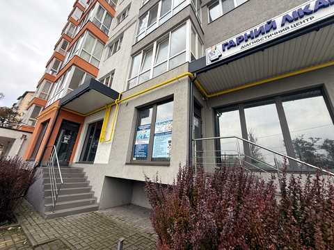 комерційна за адресою Мінеральна вул., 49