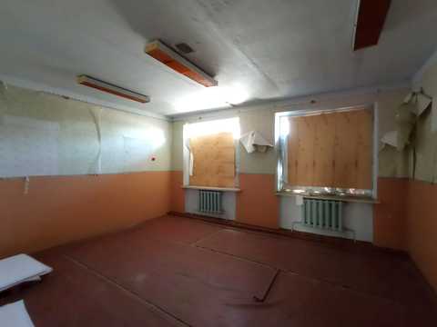 комерційна за адресою Зарічна, 1