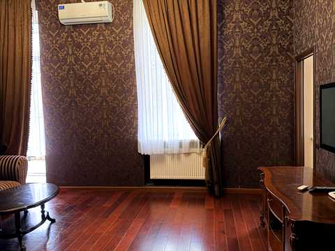 квартира по адресу Саксаганского ул., 13/42