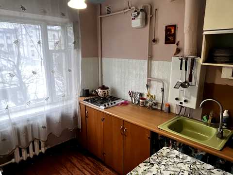 квартира за адресою Небесної Сотні вул. (Івана Стасюка), 16-А