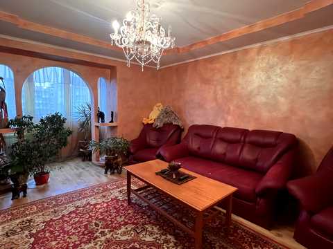 квартира за адресою Соломії Крушельницької вул., 73