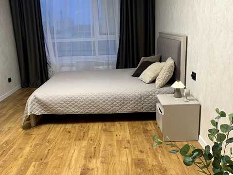 квартира за адресою Привокзальна вул. (Героїв Сталінграду), 30