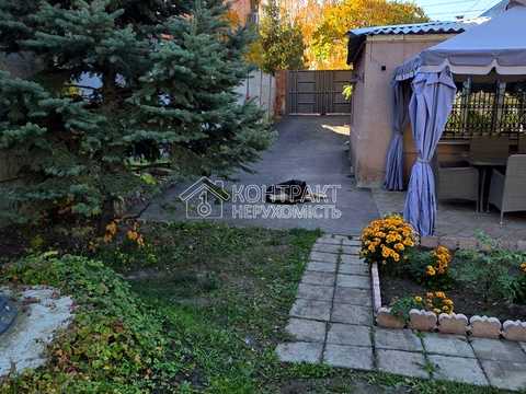 будинок за адресою Хотинська вул. (Астраханська), 6б