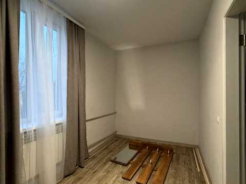 квартира за адресою Макарова вул. (Більшовицька), 21