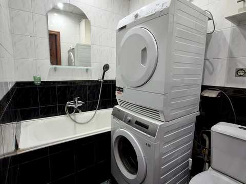 квартира по адресу Романа Ратушного ул. (Волгоградська), 6