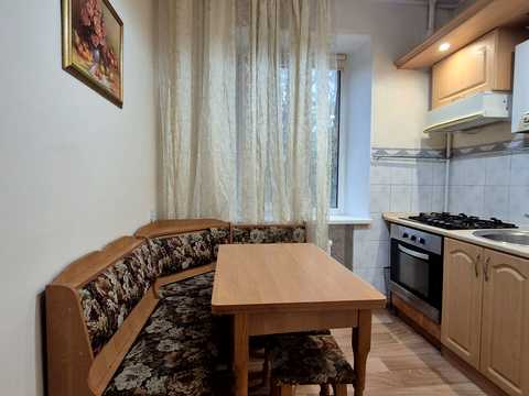 квартира по адресу Романа Ратушного ул. (Волгоградська), 6