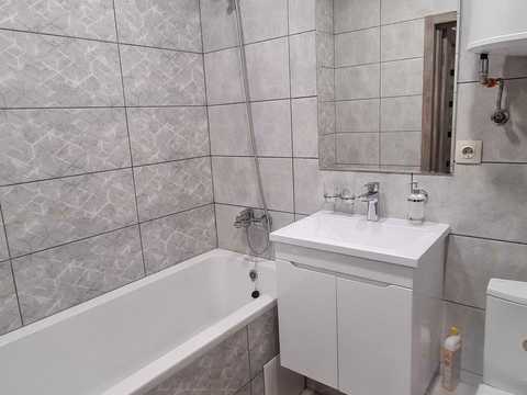 квартира за адресою Польова вул., 73