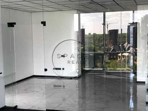 комерційна за адресою Товарна вул., 1