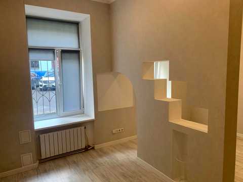 комерційна за адресою Несторівський пров., 10