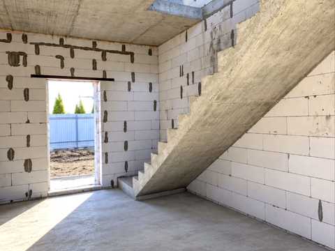 будинок за адресою Набережна вул.