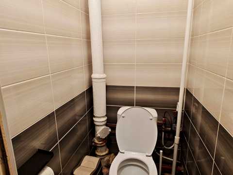 квартира за адресою Анни Ахматової вул., 6