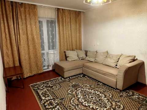 квартира за адресою Анни Ахматової вул., 6
