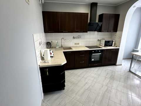 квартира за адресою Зарічна вул., 1-Б