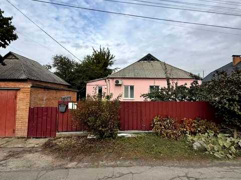 будинок за адресою с. Розсошенці, Степова вул., 27