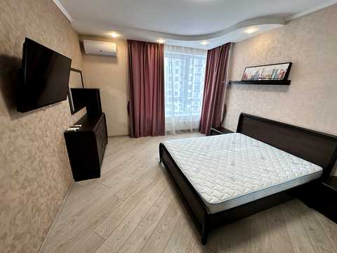 квартира за адресою Зарічна вул., 1-Б
