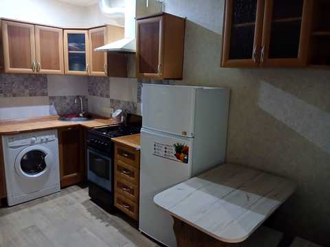 квартира за адресою Івана Крамського вул., 4